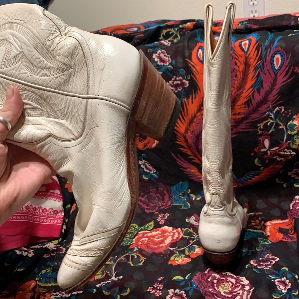 HANDMADE COWGIRL BOOTS - Picture 2 of 4